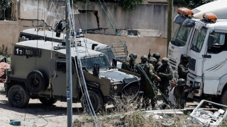 Quân đội Israel mở "chiến dịch lớn" ở Bờ Tây sau loạt vụ nổ xe bus
