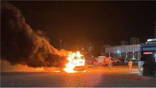 Ít nhất ba xe buýt bị gắn bom hẹn giờ phát nổ tại Israel