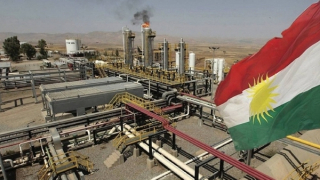 Giá dầu đảo chiều, nhuốm đỏ toàn sàn