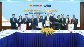 Vietbank ký kết hợp tác chiến lược với KPMG