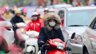 Miền Bắc trời mưa rét buốt