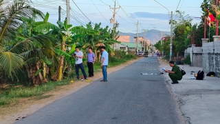 Điều tra vụ 2 thanh niên bị chém thương vong trong đêm