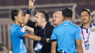 Khi trọng tài hành xử thiếu chuyên nghiệp