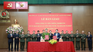 Bàn giao Tổng Công ty Viễn thông MobiFone về Bộ Công an