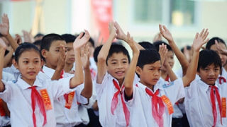 Miễn học phí cho học sinh phổ thông công lập