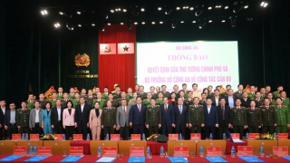 Công bố quyết định của Thủ tướng Chính phủ và Bộ trưởng Bộ Công an về công tác cán bộ