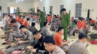 Ngày đầu tiếp nhận các nhiệm vụ mới của Công an Sơn La