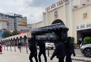 Xác minh clip nhóm người mặc đồ đen bịt mặt, khiêng quan tài “diễu phố”