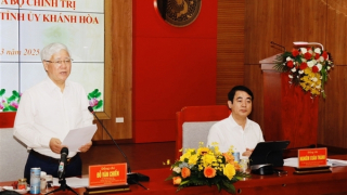 Công bố quyết định kiểm tra đối với Ban Thường vụ Tỉnh ủy Khánh Hòa