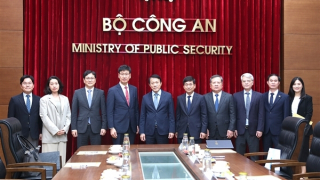 Tạo điều kiện thuận lợi cho Tập đoàn Samsung hoạt động hiệu quả tại Việt Nam