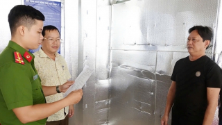 Khởi tố 53 đối tượng tổ chức đánh bạc và đánh bạc tại An Giang