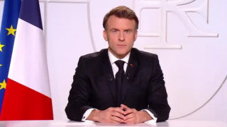 Tổng thống Macron đề xuất triển khai vũ khí hạt nhân bảo vệ EU