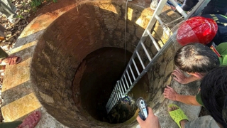 Cảnh sát giải cứu thành công người đàn ông bị rơi xuống giếng