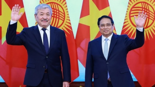 Việt Nam và Kyrgyzstan hướng tới nâng cấp quan hệ lên Đối tác toàn diện