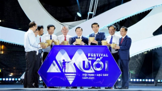 Khai mạc Festival nghề muối Việt Nam - Bạc Liêu 2025