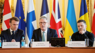 Hòa bình cho Ukraine: Cuộc giằng co giữa các đồng minh