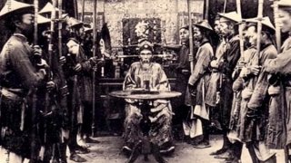 Cấp huyện trong lịch sử Việt Nam