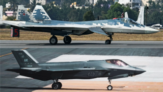 Ấn Độ và mối duyên nợ với tiêm kích tàng hình Su-57