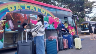 Giám đốc Công an tỉnh Lâm Đồng chỉ đạo xử lý nghiêm xe khách vi phạm