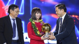 Phó Chủ tịch VFF Trần Anh Tú bất ngờ xin từ chức