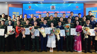 Trao giải Cuộc thi “Tìm hiểu kiến thức pháp luật trên Báo Quân đội nhân dân”