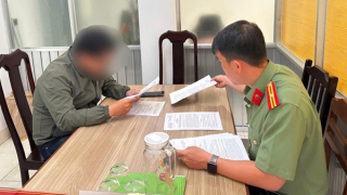 Bị phạt 10 triệu đồng vì không thông báo sử dụng tên miền quốc tế