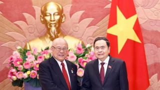 Chủ tịch Quốc hội tiếp Cố vấn đặc biệt Liên minh Nghị sỹ Hữu nghị Nhật-Việt