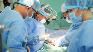 Người đàn ông suy tim giai đoạn cuối được cứu sống nhờ ca ghép tim thần kỳ