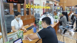 Bộ Nội vụ đề xuất bổ sung đối tượng hưởng hỗ trợ khi sắp xếp bộ máy