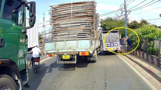 Triệu tập 2 tài xế xe tải “đại náo” trên cầu