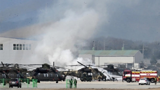 UAV đâm trực diện khiến trực thăng quân sự Hàn Quốc cháy rụi