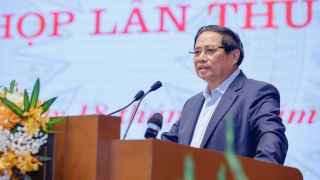 Cắt giảm thủ tục hành chính không có giới hạn để phục vụ nhân dân, doanh nghiệp