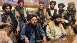 Taliban đang trên đà sụp đổ?