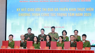 Công đoàn Khối thi đua số 4 ký Giao ước thi đua và triển khai công tác năm 2025