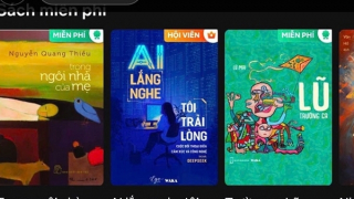 Vi phạm bản quyền xuất bản phẩm dịch chuyển lên không gian mạng