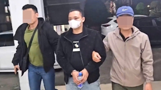 Hack Facebook của con dâu Việt kiều, nhắn tin lừa mẹ chuyển tiền