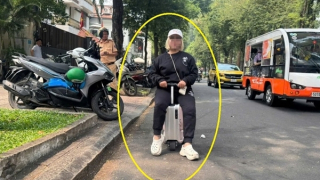 Bị phạt vì "cưỡi" vali điện lưu thông trên đường phố gây mất an toàn giao thông