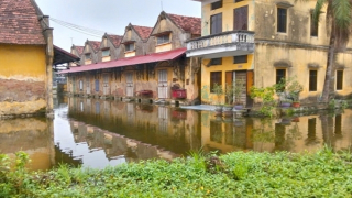 Kho dự trữ nhà nước ngập lâu ngày trong nước