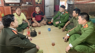 Những cánh tay nối dài nơi rẻo cao