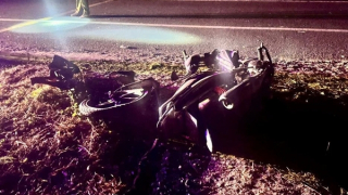 Điều tra vụ xe máy gãy đôi ven quốc lộ, nam thanh niên tử vong