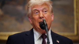 Tổng thống Mỹ tiếp tục đề xuất sáp nhập Greenland