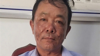 Bắt đối tượng cướp vé số của người bán dạo