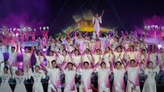 Khai mạc Năm Du lịch Quốc gia – Huế 2025:  Du lịch Việt Nam phục hồi ngoạn mục