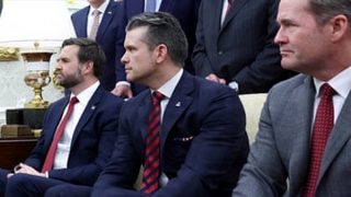 Mỹ: Lỗ hổng an ninh từ vụ bê bối “Signal”