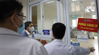 Hạn chế người thăm bệnh để phòng chống lây nhiễm sởi