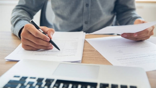 Kiểm tra xử lý phản ánh của người dân việc "trụ sở xã vắng cán bộ bất thường"