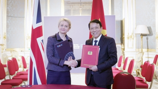 Thúc đẩy hợp tác quốc tế đấu tranh phòng, chống tội phạm mua bán người và di cư bất hợp pháp