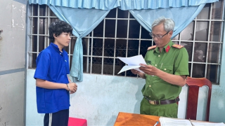 Vụ giết 2 người ở Vĩnh Long: Tạm giữ nghi phạm 16 tuổi