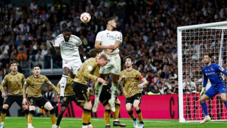 Real Madrid vào chung kết Cup Nhà vua nhờ cơn mưa bàn thắng