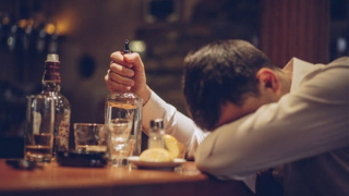 Đoàn du khách bị ngộ độc tại Ninh Thuận có liên quan đến rượu "Sơ ri"?